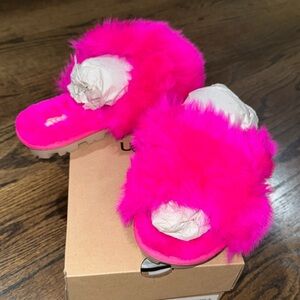 UGG - Women’s - Fuzzalicious Slides in Rock Rose
